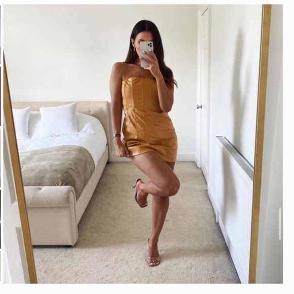 ✨LAST ZARA WOMAN NWT CARAMEL FAUX LEATHER DRESS SIZE MEDIUM - Picture 5 of 16